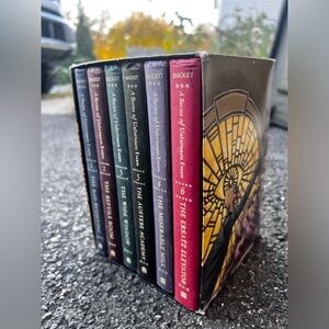 Series of books-Lemony Snicket